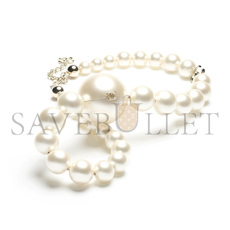 Ch**el pearl necklace minaudiere as5860 (8.5cm)